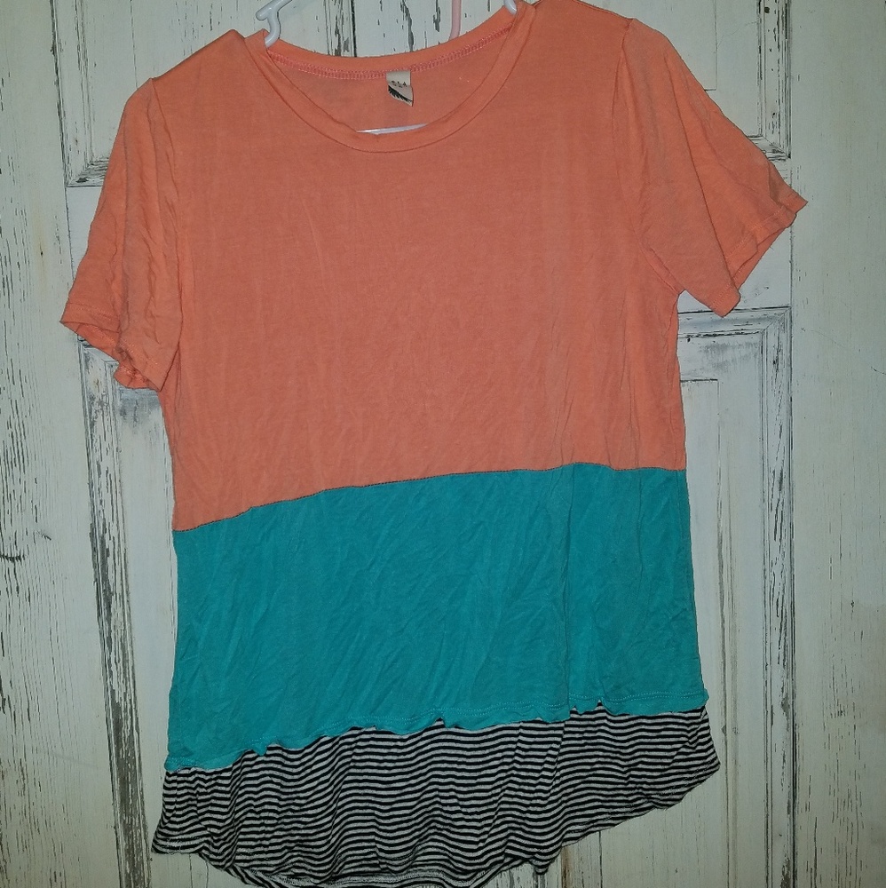 Color block tee